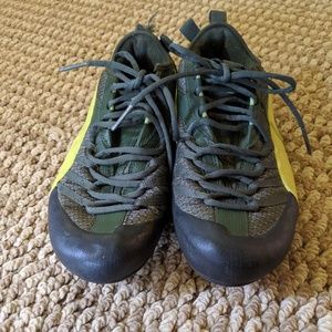 puma rock climbing shoes